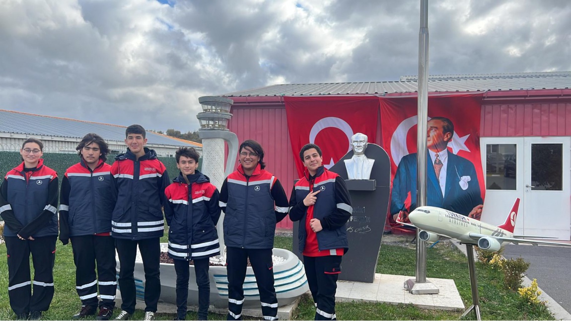 Öğrencilerimizin Atölye Kıyafetlerinde Turkish Technic Ayrıcalığı