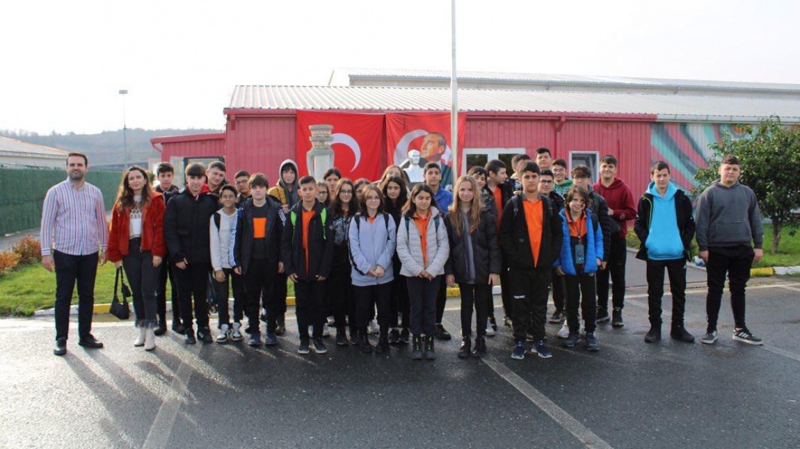 Alibeyköy Ortaokulu 8. sınıf öğrencileri okulumuzu ziyaret etti.